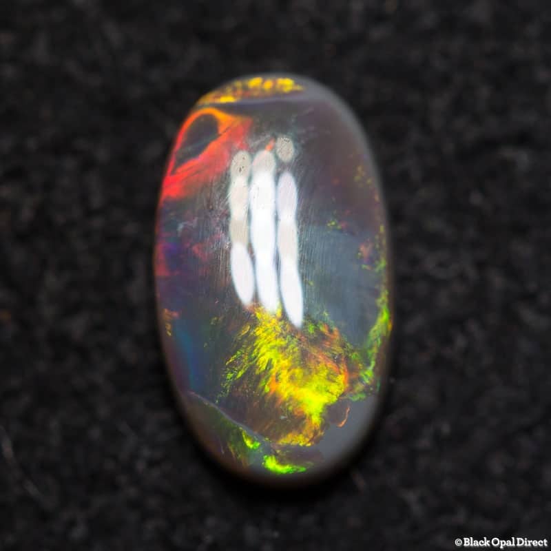 0.55 ct black opal 7x4x2mm - Image 3