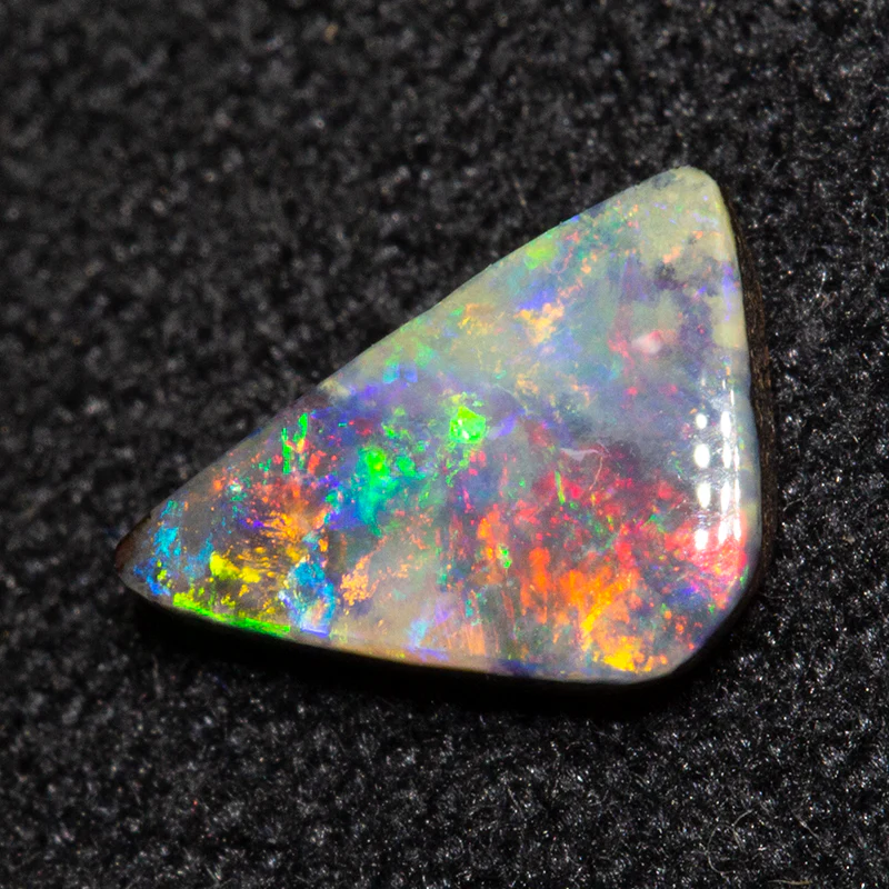 0.55 ct boulder opal 7.2x4.6x2.1mm - Image 2