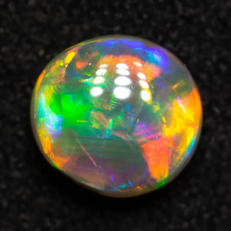 0.55 ct crystal opal 5.4x5.1x3.2mm - Image 4
