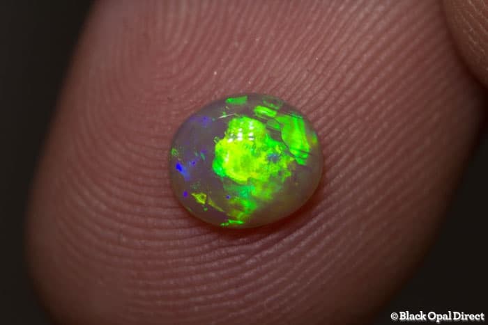 0.56 ct crystal opal 6x5.5x2mm - Image 3