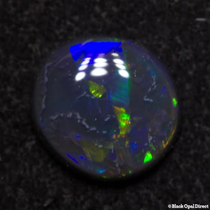 0.57 ct black opal 6.5x6x2mm - Image 2