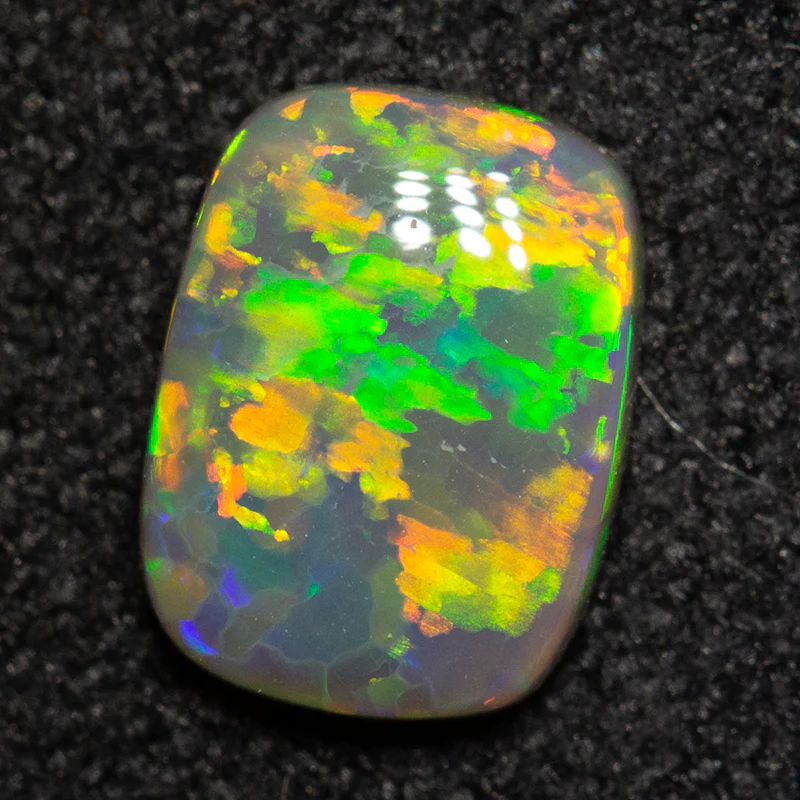 0.57 ct dark opal 6.9x5.2x1.9mm - Image 3