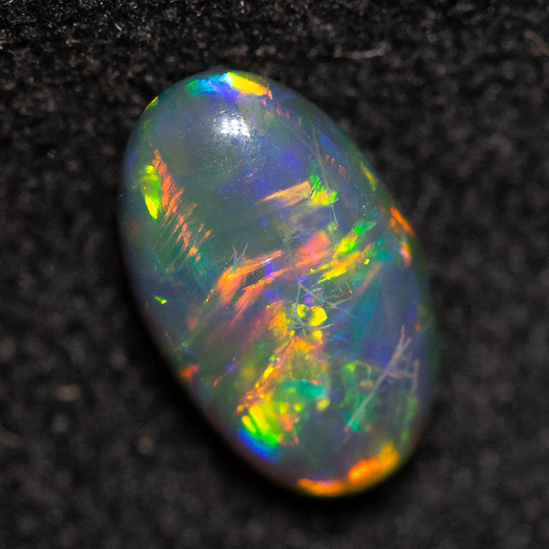 0.58 ct black opal 7.3x4.4x2.8mm - Image 2