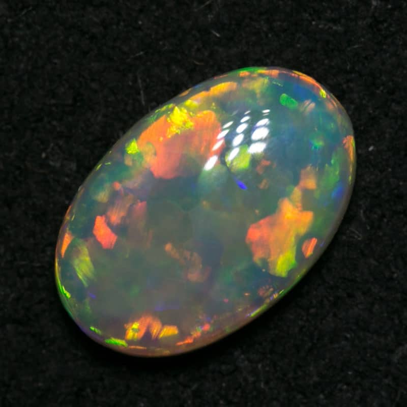 0.58 ct crystal opal 7.5x5x2mm - Image 3