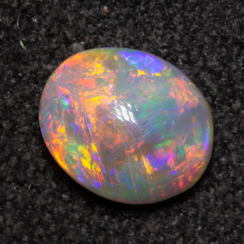 0.58 ct dark opal 6.4x5.4x3mm - Image 2