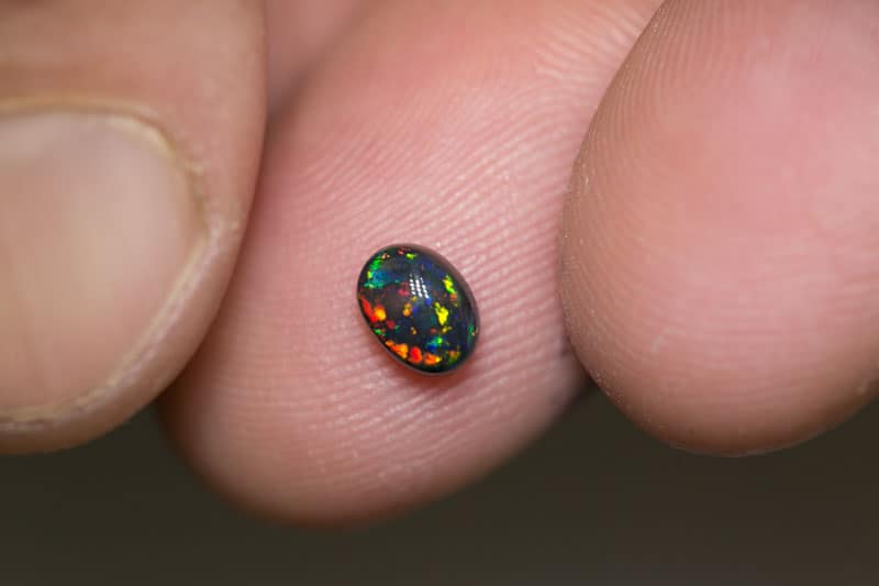 0.58 ct gem black opal 6x5x3 - Image 4