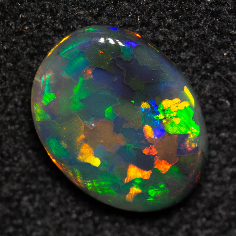 0.59 ct black opal 7.8x6x2.1mm - Image 2