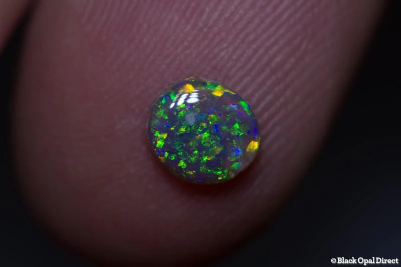 0.59 ct semi black opal 6x5.5x2mm - Image 4