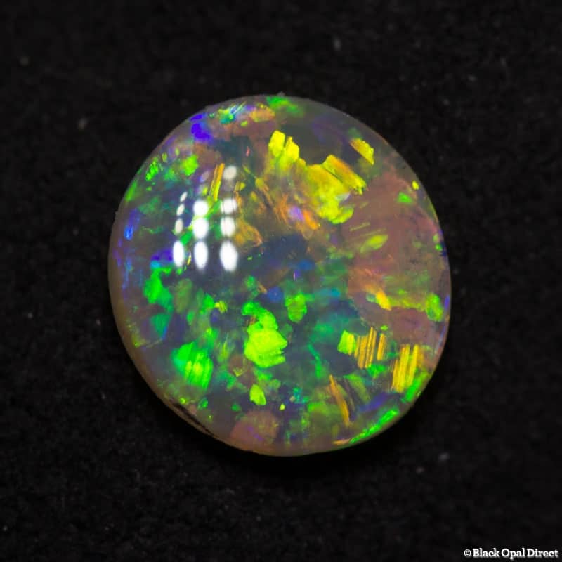 0.60 ct crystal opal 7x6.5x2mm - Image 2