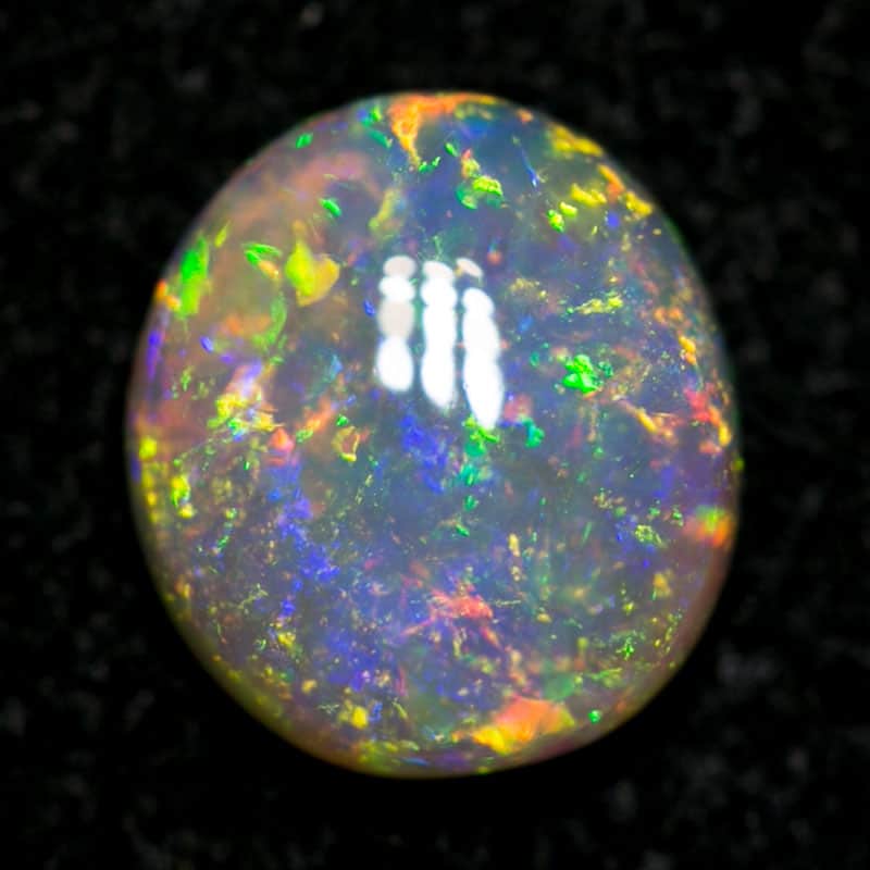 0.61 ct crystal opal 6x5.5x2mm - Image 2