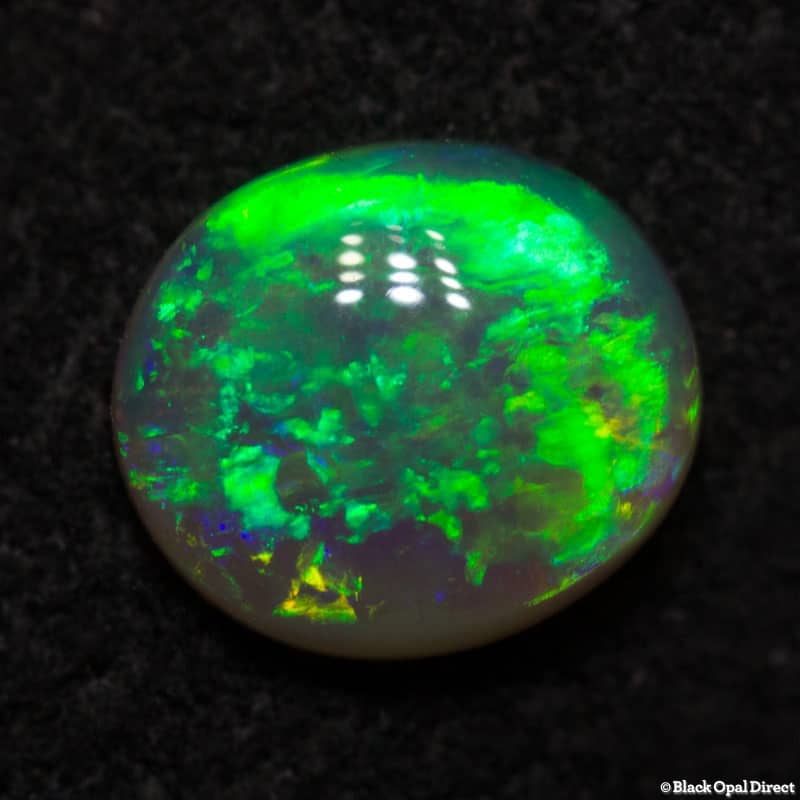 0.61 ct crystal opal 6x5x2.5mm - Image 3