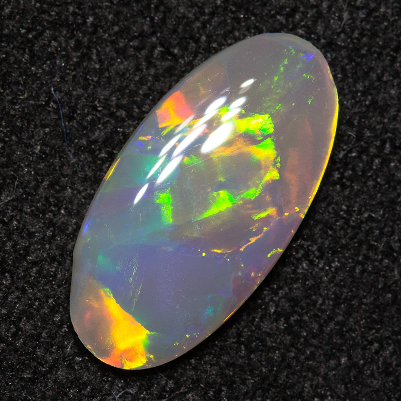 0.61 ct dark opal 11x5x1.5mm - Image 2