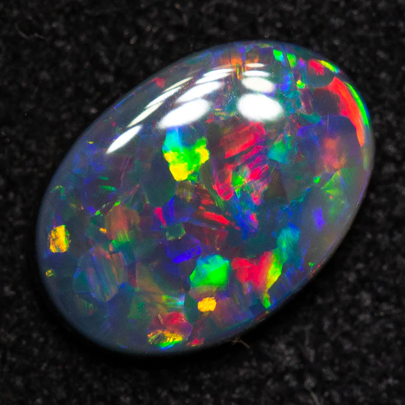 0.62 black opal 7.9x5.6x2.1mm - Image 2