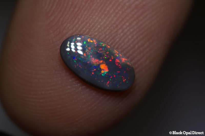 0.62 ct black opal 9x5x2mm - Image 3
