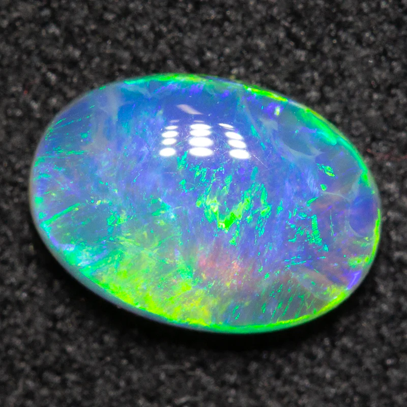 0.62 ct crystal opal 7.2x5.1x2.5mm - Image 2