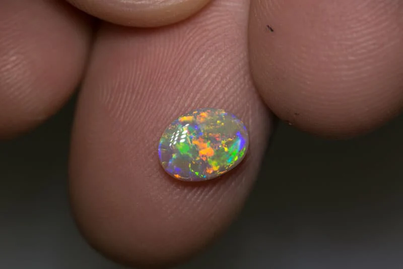 0.62 ct crystal opal 8x6x1.5mm - Image 3