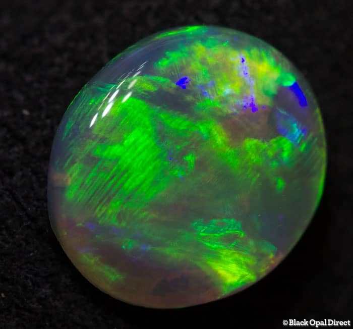 0.62 ct gem creen crystal opal 7x6x2mm - Image 2