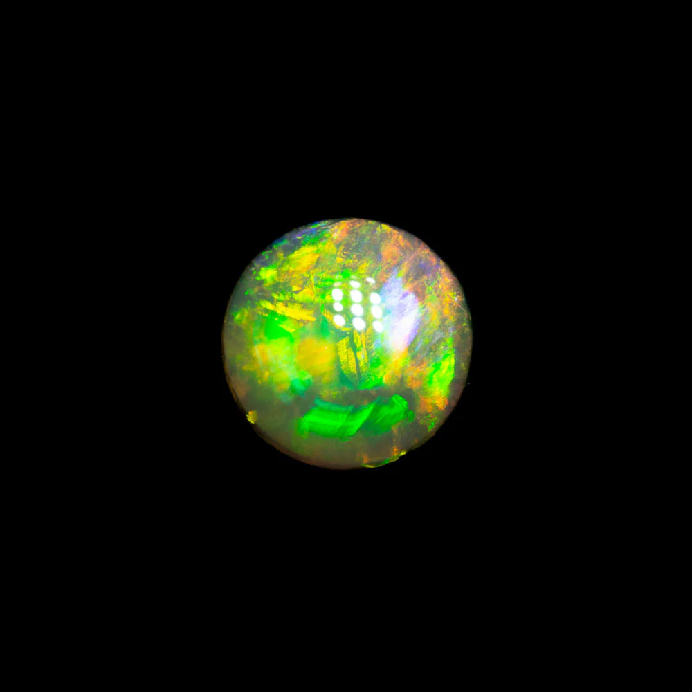0.63 ct black opal 5.8x5.8x3mm - Image 3