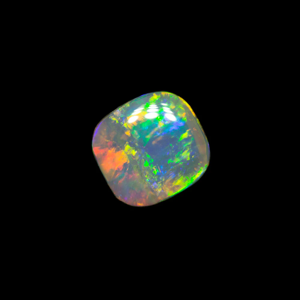 0.63 ct crystal opal 6x5.7x2.3mm - Image 2