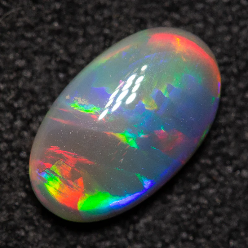 0.63 ct double-sided dark crystal opal 7.9x4.8x2.6mm - Image 3