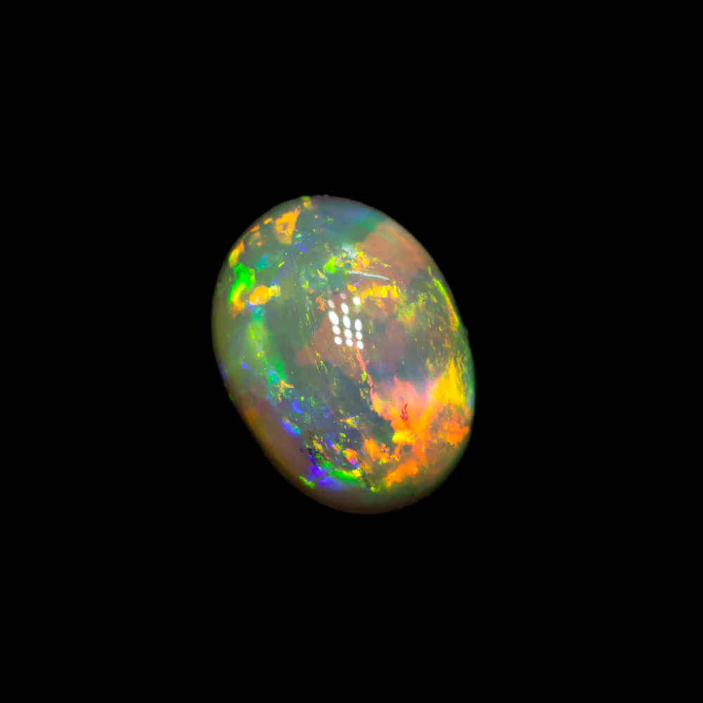 0.64 ct crystal opal 6.8x5.1x3mm - Image 2