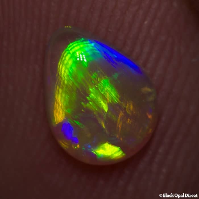 0.64 ct crystal opal 7x5x2mm - Image 2