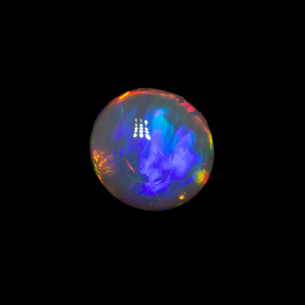 0.65 ct black crystal opal 5.9x5.6x3.3mm - Image 2