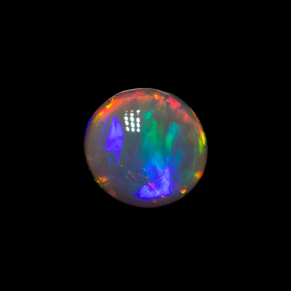 0.65 ct black crystal opal 5.9x5.6x3.3mm - Image 3