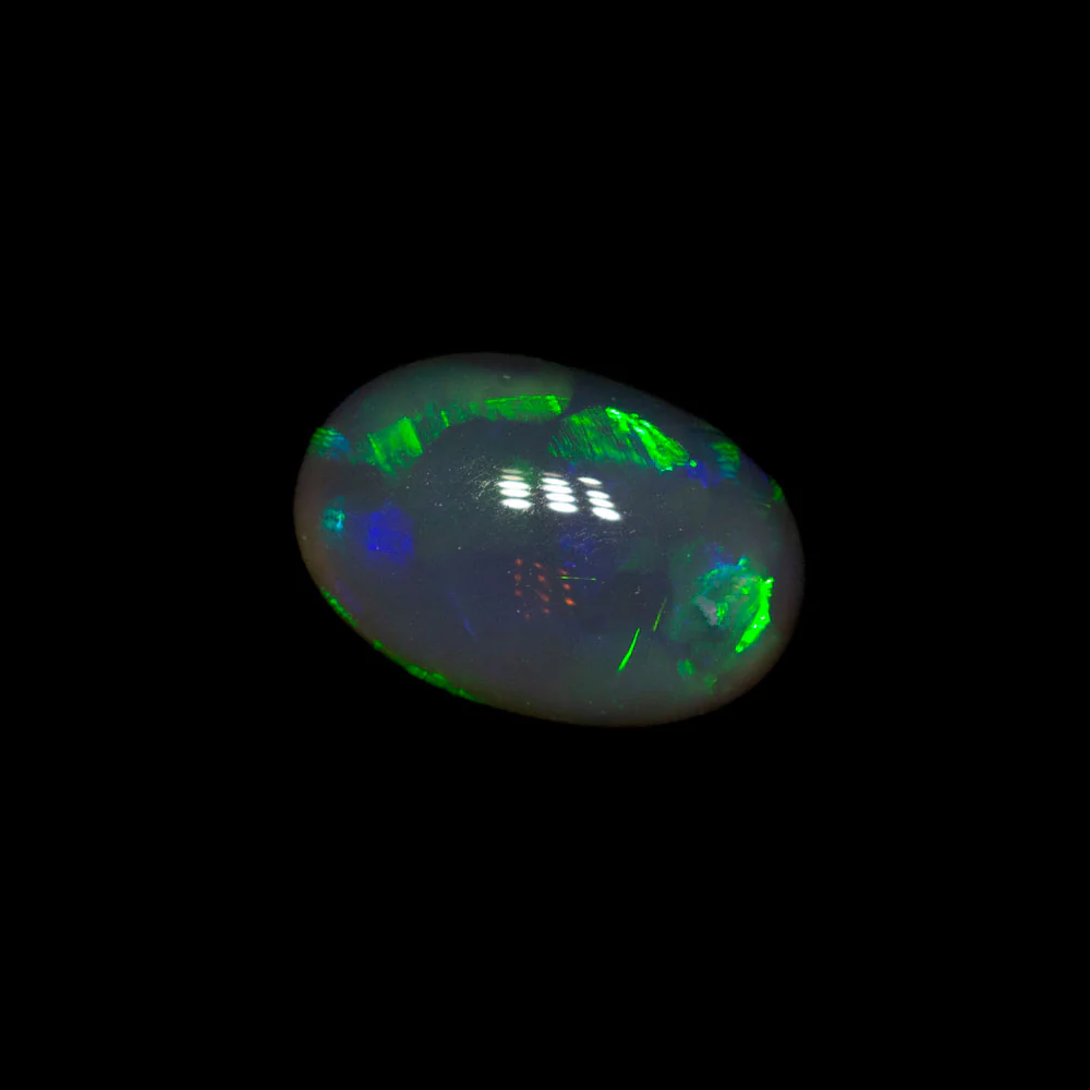 0.65 ct black crystal opal 6.8x4.6x3.2mm - Image 2