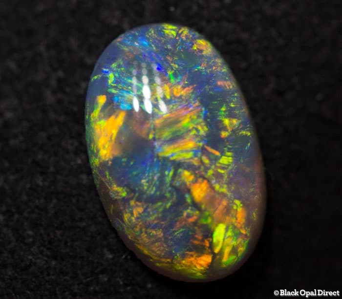 0.65 ct crystal opal 8x5x2mm - Image 2