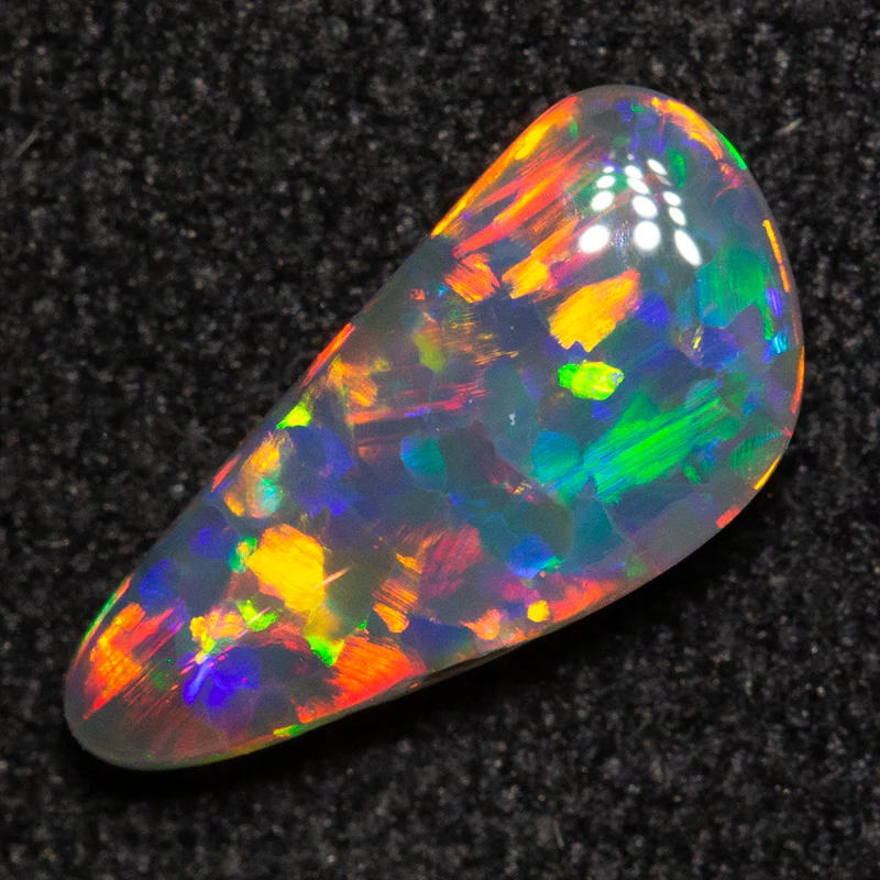 0.65 ct crystal opal 9.9x4.7x2.2mm - Image 2