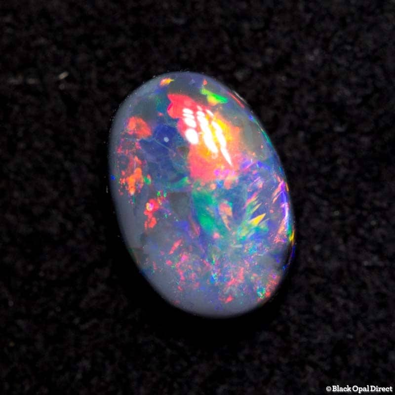 0.66 ct black opal 6.8x4.5x2.9mm - Image 3