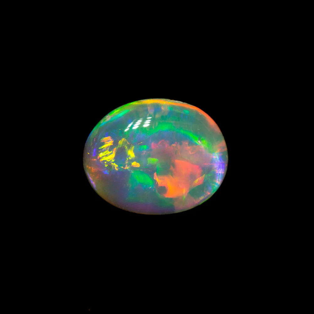 0.66 ct crystal opal 7x5.7x2.6mm - Image 3