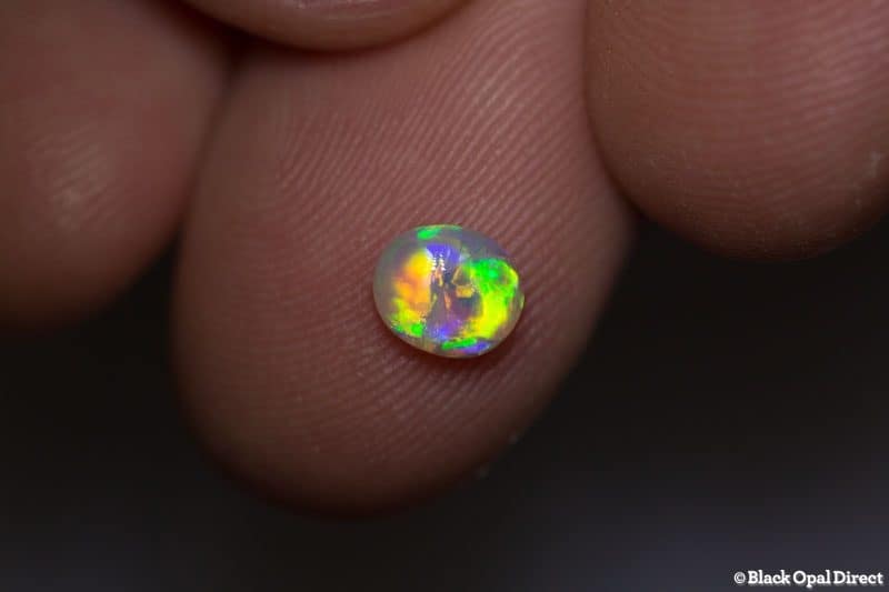 0.66 ct gem crystal opal 6x5x3mm - Image 2