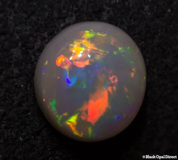 0.66 ct light opal 6x5.5x3mm - Image 3