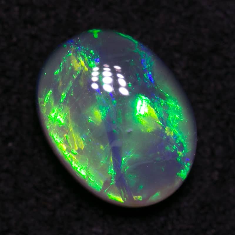 0.67 ct black opal 6.5x5x3.5mm - Image 3
