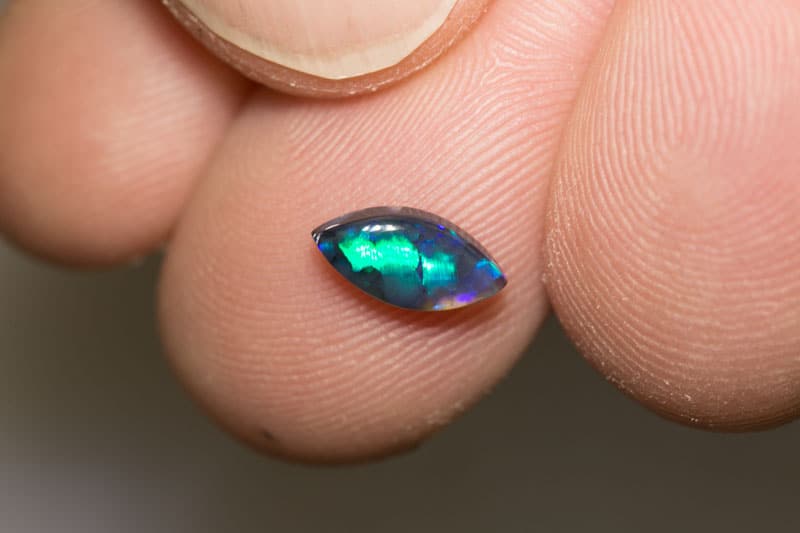 0.67 ct black opal Marquise cut 9x4x2mm - Image 3