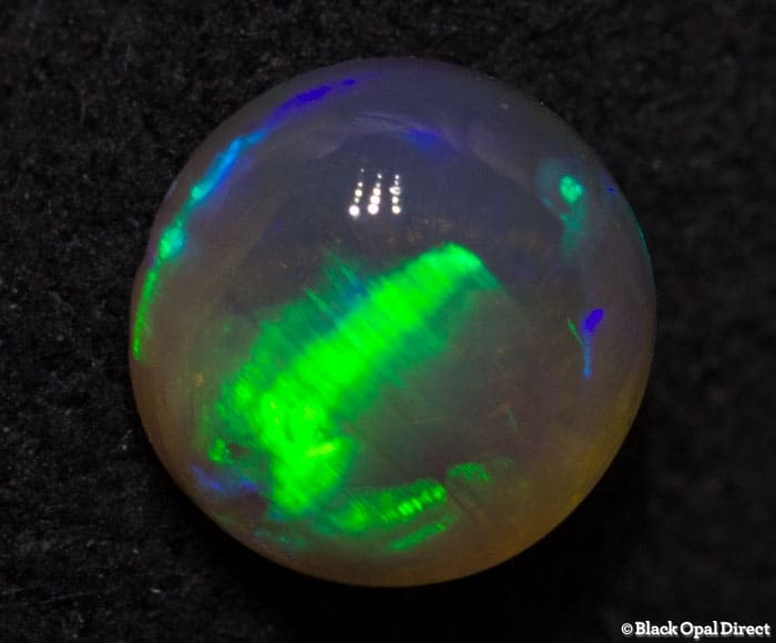 0.67ct crystal opal 6x6x3mm - Image 3