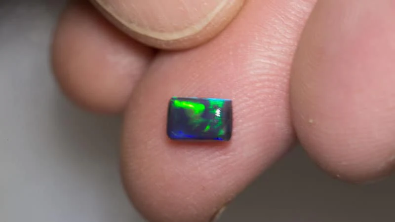 0.68 ct black opal pillow cut 6.5x4x2.5mm - Image 2