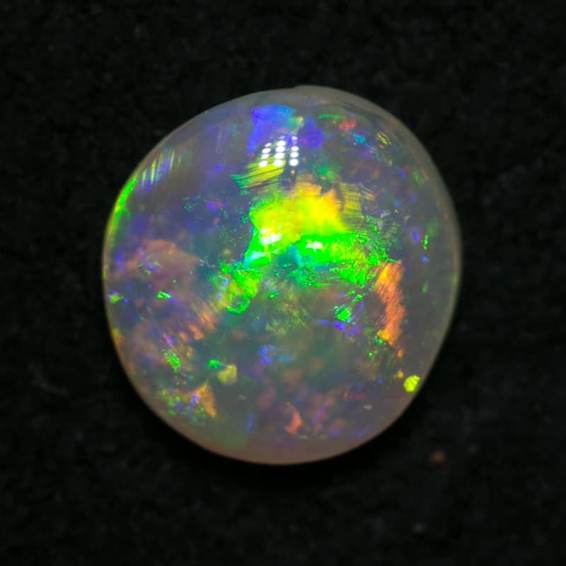 0.68 ct crystal opal 6x6x2.5mm - Image 2