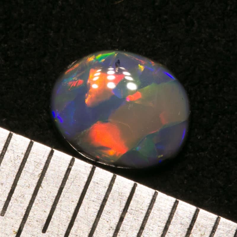 0.68 ct gem black opal 6x5x2.5mm - Image 2