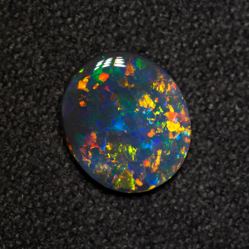 0.70 ct black opal 8x7x1.9mm - Image 2