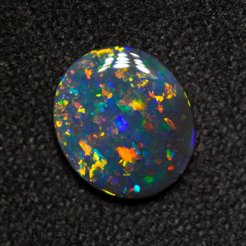 0.70 ct black opal 8x7x1.9mm - Image 3