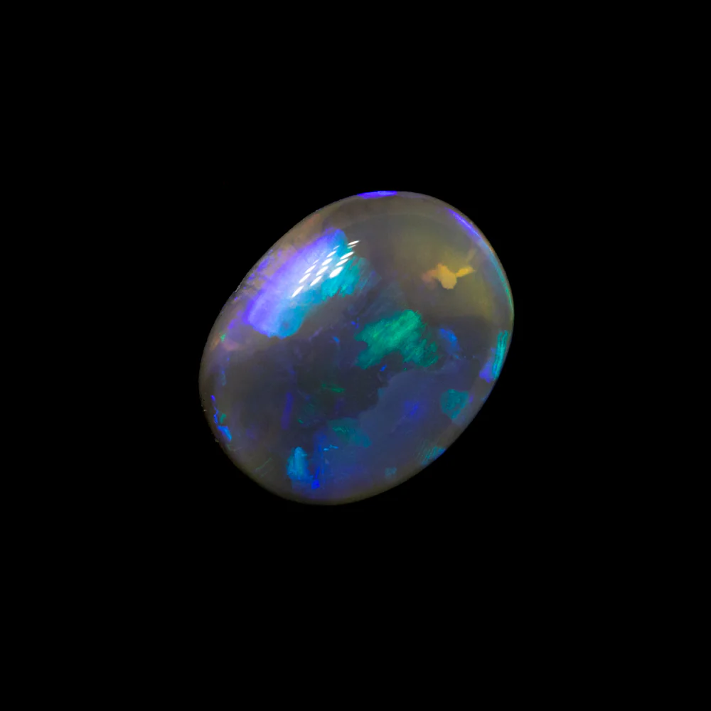 0.71 ct black crystal opal 7.2x5.7x2.8mm - Image 2