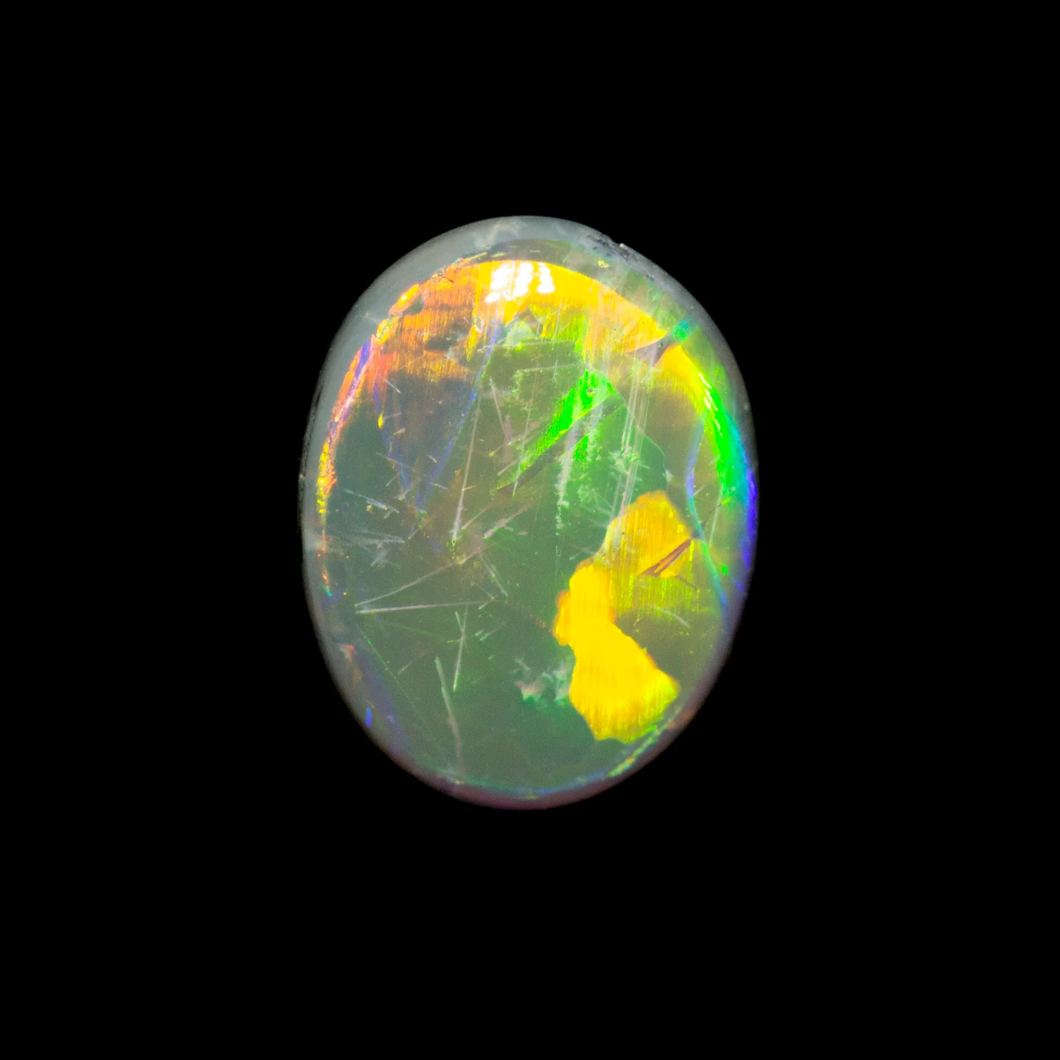 0.71 ct black opal 7.4x5.7x2.7mm - Image 2