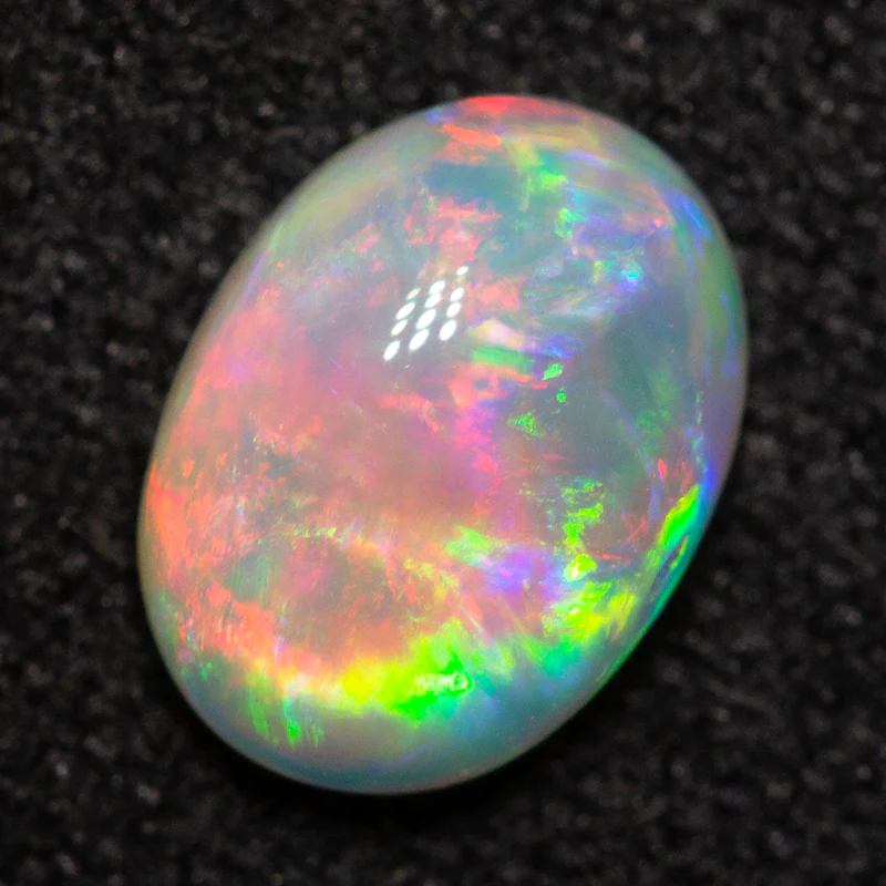 0.71 ct crystal opal 7.2x5.3x2.8mm - Image 3