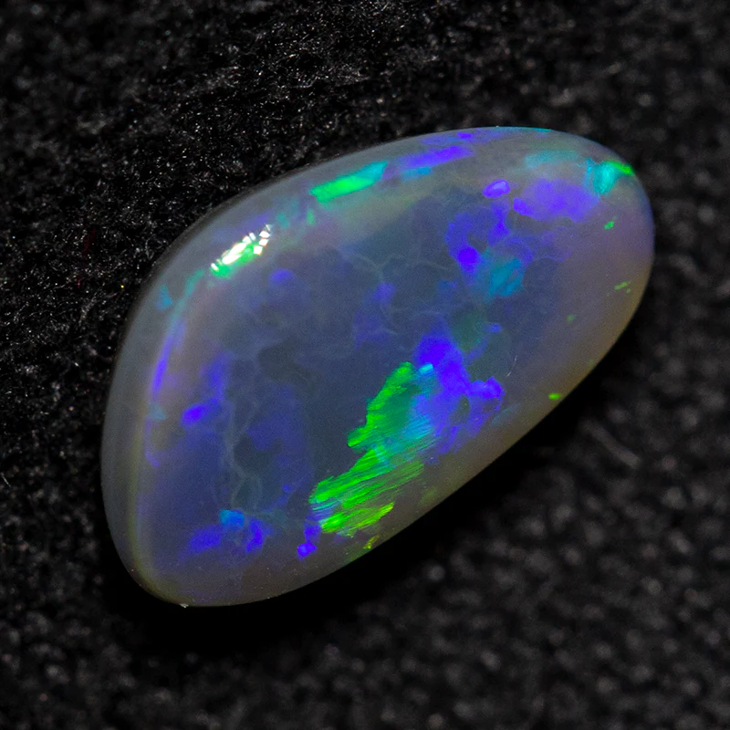 0.71 ct dark opal 8x5x2.5mm - Image 2