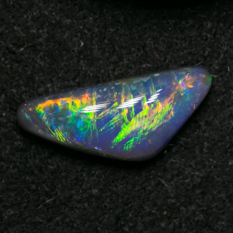 0.72 ct black opal 10x4x3mm - Image 3
