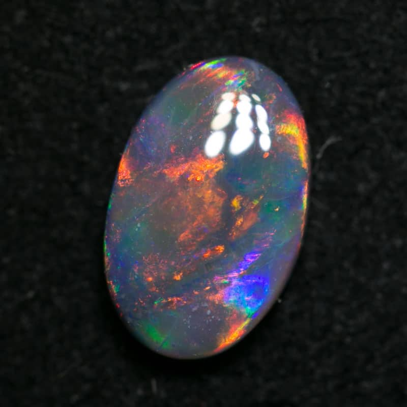 0.72 ct dark gem opal 8x5x2.5mm - Image 2