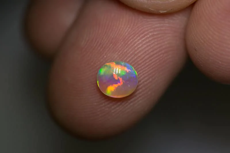0.72 ct gem crystal opal 6x5.8x2mm - Image 2